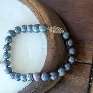 14kt gold 7mm Peacock Pearl Bracelet